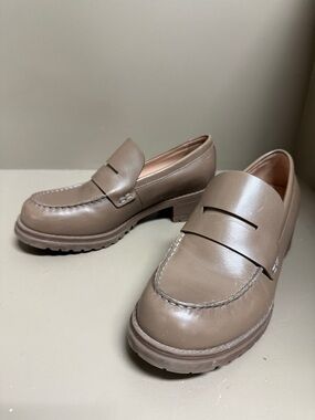 Cole Haan Taupe Leather Penny Loafers Lug Sole Stacked Block Heel, Super Cute!